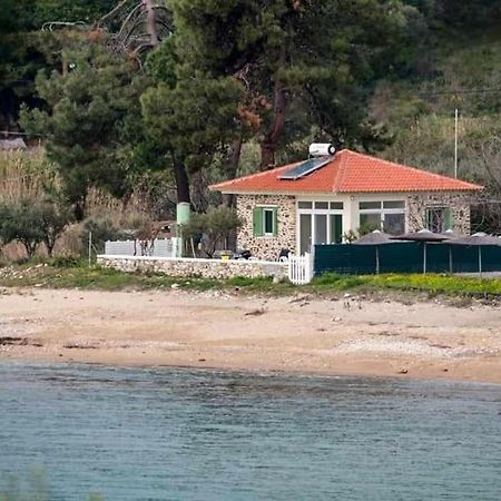 House Kokkalas On The Beach ปีร์กาดิเกีย ภายนอก รูปภาพ