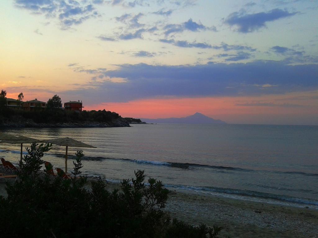 House Kokkalas On The Beach ปีร์กาดิเกีย ภายนอก รูปภาพ